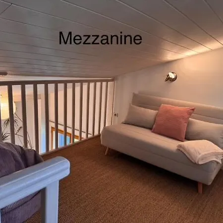 Grand Centre Historique Apartament *